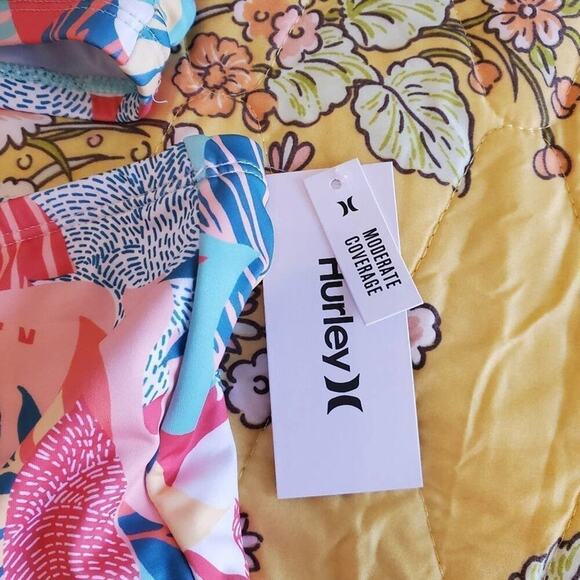 Hurley tropical floral bikini moderate coverage plus size 1X, 2X, 3X NEW - Picture 8 of 12